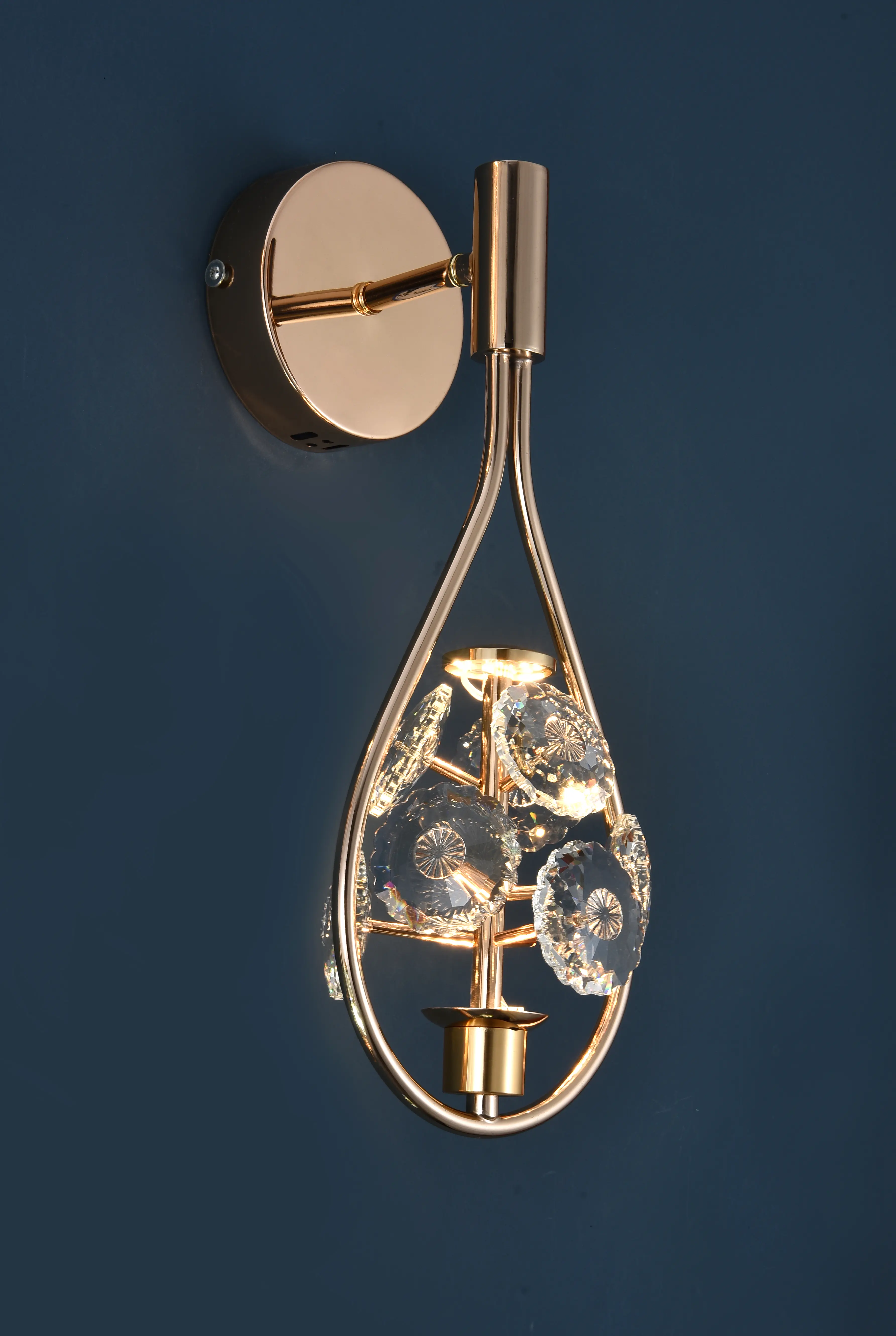 MARGOT 1 LIGHT WALL LIGHT